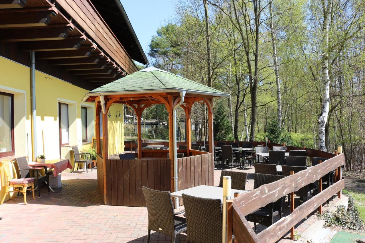 Hotel Und Restaurant Karpfenschaenke Schenkendobern المظهر الخارجي الصورة
